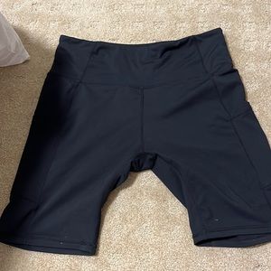Black biker shorts with pockets